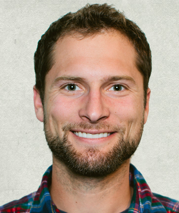 LG / Staff Picture / Pat
